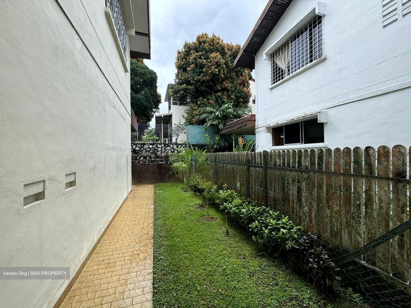 Watten Estate Road (D11), Semi-Detached #444299791